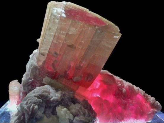 長沙市譚力礦產(chǎn)品有限公司,長沙礦產(chǎn)品銷售,工藝品銷售,鉆石飾品批發(fā) 長沙市譚力礦產(chǎn)品有限公司,長沙礦產(chǎn)品銷售,工藝品銷售,鉆石飾品批發(fā)